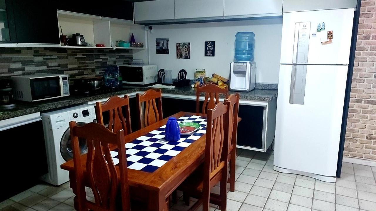 Quartos Em Apartamento Compartilhado Beira Mar Ρεσίφε Εξωτερικό φωτογραφία